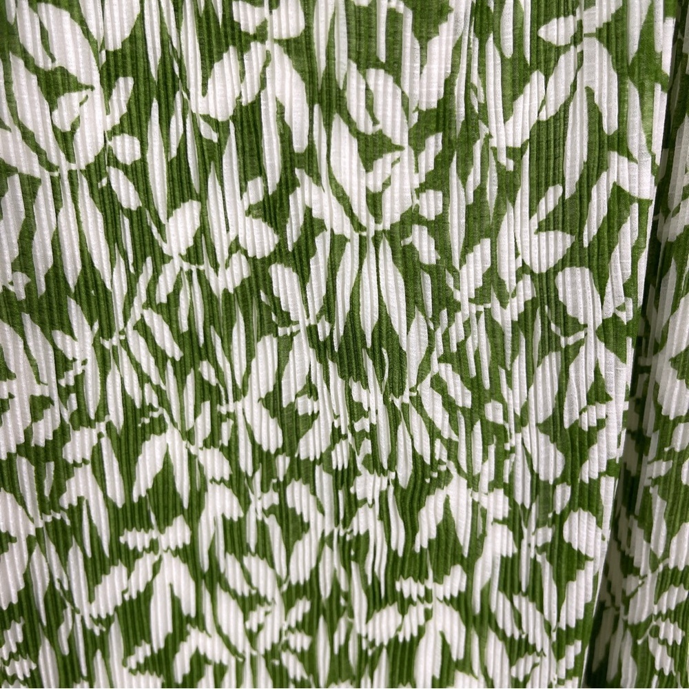 Abercrombie & Fitch Mini babydoll dress green white floral medium Tall - Picture 10 of 13